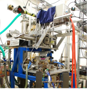 Aparatura nr 2 – Stanowisko do badania mechanizmów oddziaływań na strumieniu swobodnych atomów